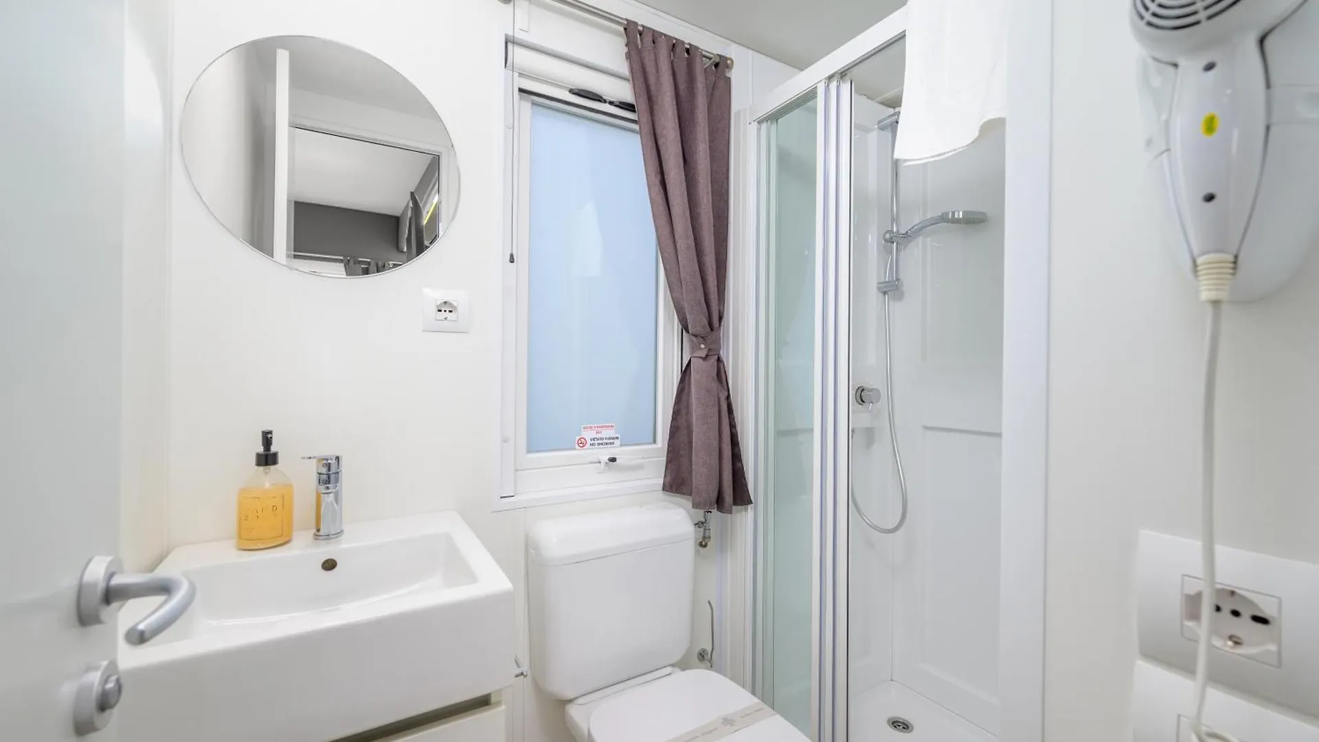 Mobile Homes Peskera Banjole Kroatien