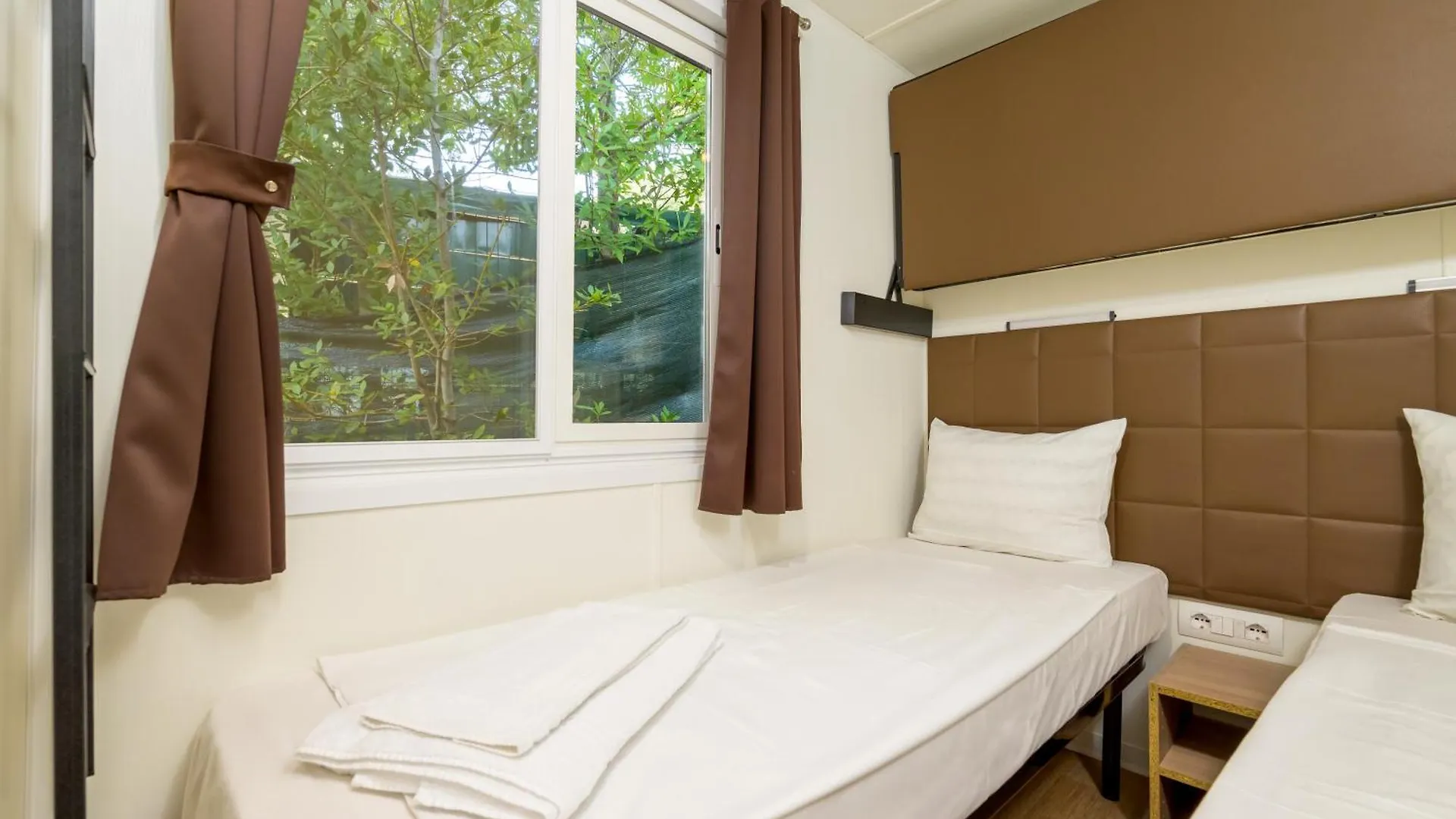 Mobile Homes Peskera Banjole Feriepark